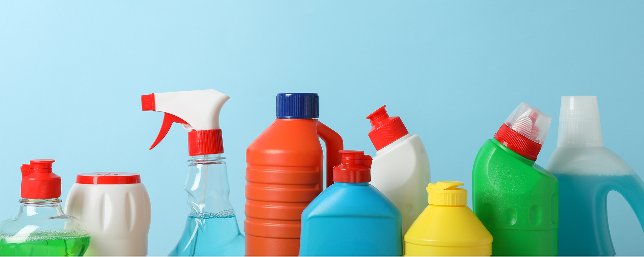 Cleaning products release hundreds of hazardous chemicals: study