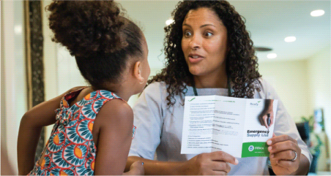 Mother talking to her daughter about preparendess